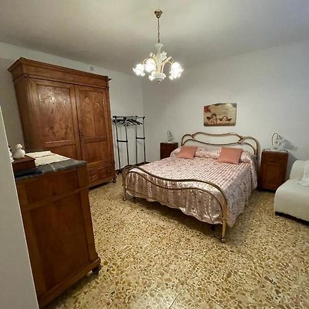 La Casa Di Franco Villa Ruosina Luaran gambar